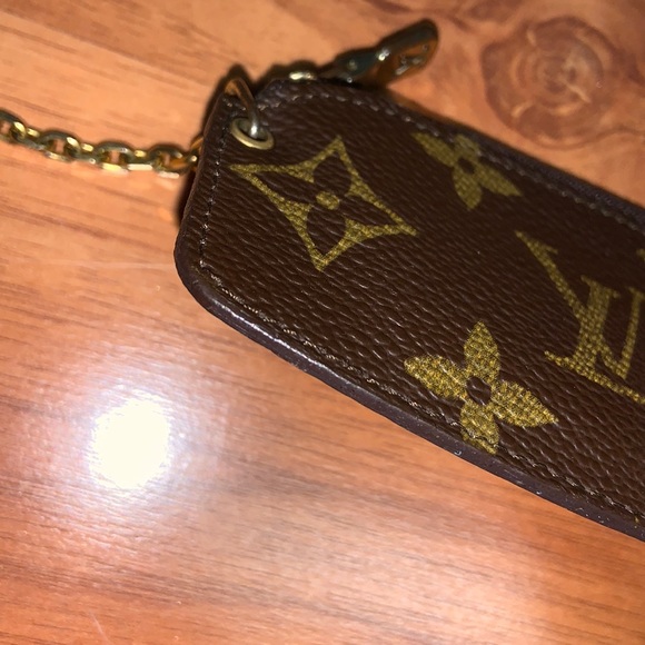 Authentic Louis Vuitton Etui Monogram Key Cles Coin Pouch - Picture 4 of 14